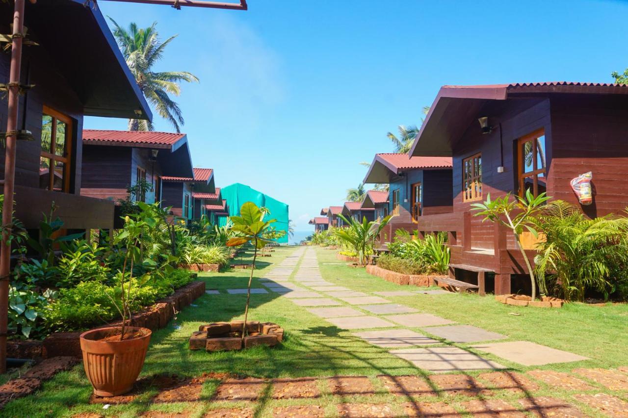 Okean Resort Vagator Exterior foto